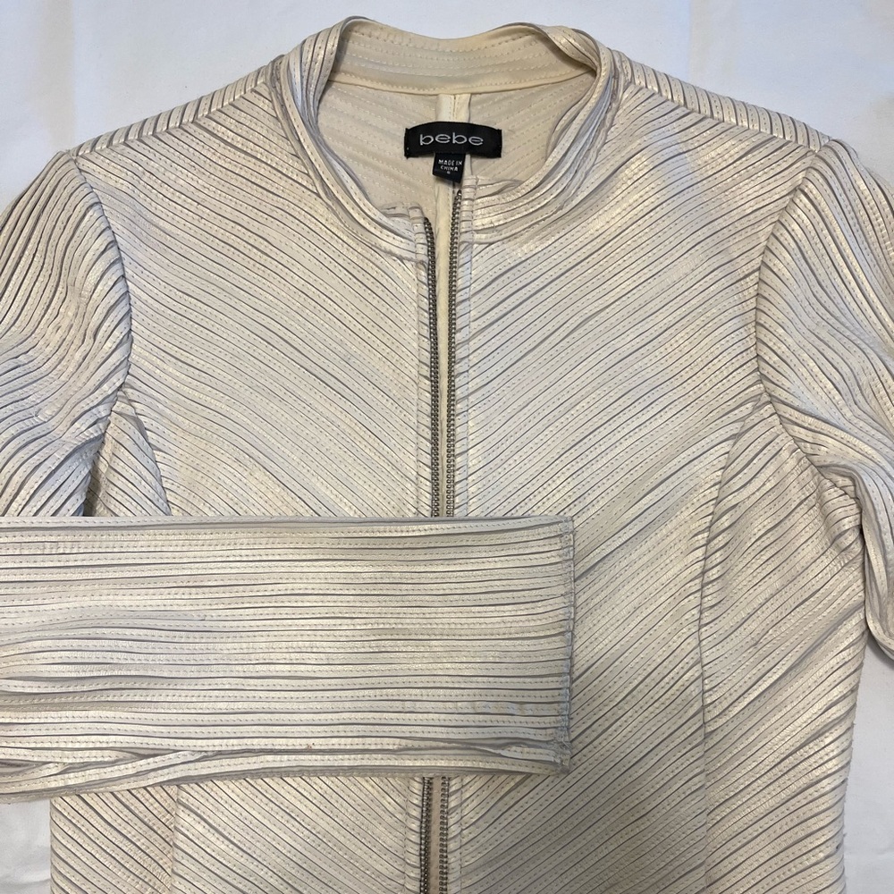 Ladies leather (ribbed) cream/silver zip up Bebe jacket - size Small